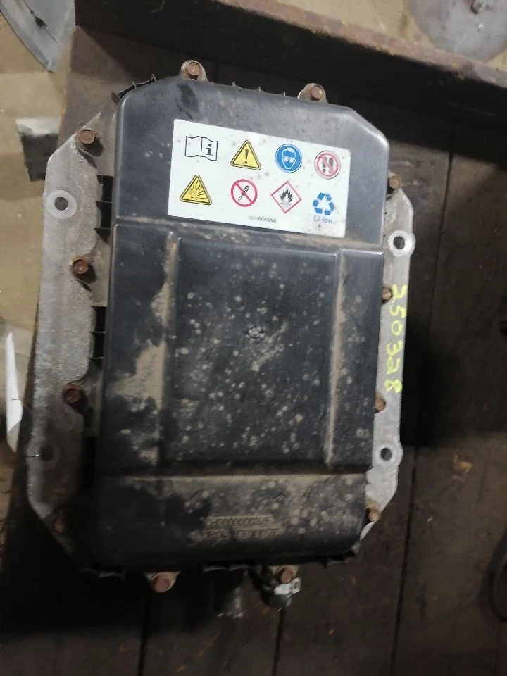 Battery Hybrid Vehicle 48 Volt System Etorque Fits 18-23 WRANGLER 1649906 - Image 1 of 4