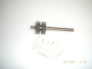 Eje de ralentí Honda MT 50 MT 80 nuevo original  - Imagen 1 de 1