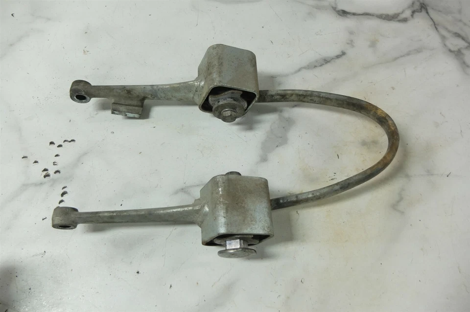 Yamaha Y22 Y 22 YJ1 YJ 1 horquilla delantera amortiguador enlace brazo bucle Foto 1 de 4