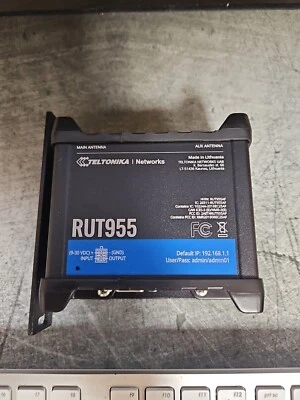 Teltonika RUT955 Industrial 4G Router - Black n12 - Image 1 of 4