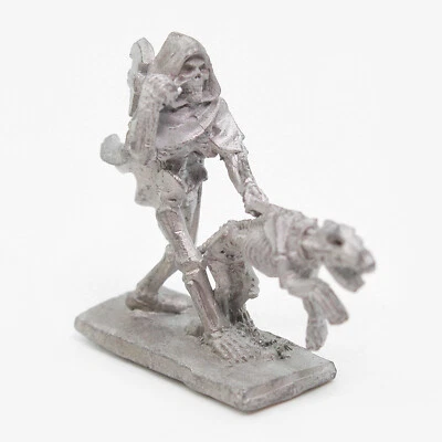 Domador de perros esqueleto no muerto - miniatura metálica vintage 1985 Ral Partha 28 mm Foto 1 de 4