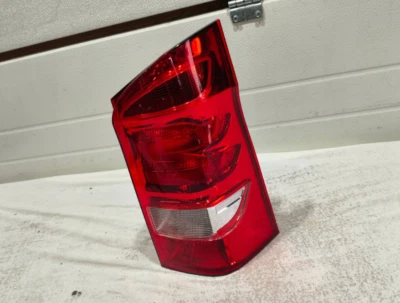 MERCEDES VITO W447 RECHTS RÜCKLEUCHTE KOMPLETT MIT EINSATZ A4478200164 - Bild 1 von 4