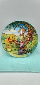 Welcome Little Friends Winnie the Pooh A Honey of a Friend Plate 2nd issue bear - Picture 1 of 12