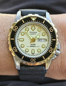 Pulsar by Seiko V736-6A20 Two Tone Diver 200m Feb 1992 - Picture 1 of 10