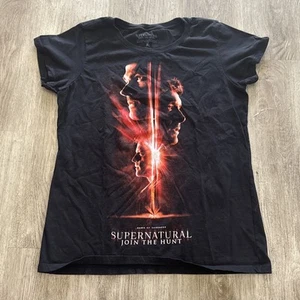 Supernatural Shirt Womens XL Black Red Join The Hunt Dawn Of Darkness HTF TV - Picture 1 of 11