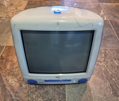 Vintage APPLE iMac G3 BLUEBERRY M5521 All In 1 Computer Power Tested Mac OS 9.2 - Image 1 of 4