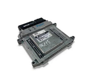 OK115 HYUNDAI Engine Control Unit ECU 39110-02DD5 - Image 1 of 4