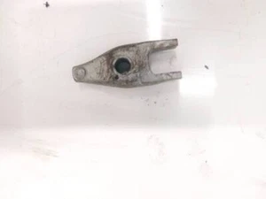 Soporte inyector Opel Insignia 2016 usado, original #1858634-33 - Imagen 1 de 9