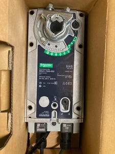 SCHNEIDER ELECTRIC MA41-7300-502 100-240V ACTUATOR/DAMPER MOTOR on/off w/end sw - Picture 1 of 3