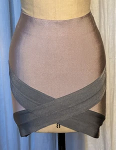 Wow couture Mauve+Grey Bandage Skirt Sz M pre-owned - Picture 1 of 8