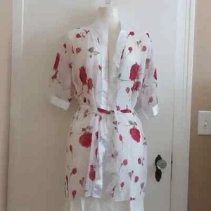 Bridal Pajama Set with Robe 3 pieces Set White Red Floral Pajama S- M - Picture 1 of 8