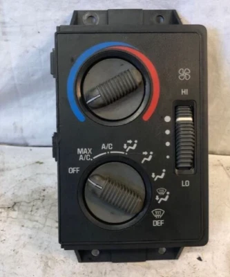 1995-1997 Chevrolet S10 Blazer GMC Sonoma Jimmy A/C Heater Climate Control OEM - Image 1 of 2