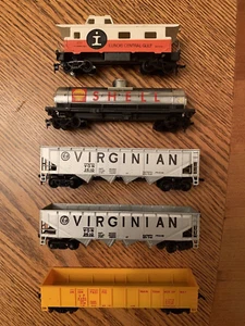 HO Konvolut 5-Virginian Kohlewagen, Shell Oil, Caboose & Gondola flach (siehe Fotos) - Bild 1 von 10