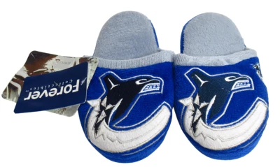 Forever Collectibles Vancouver Canucks Mascot Fin Child's NHL Fan Slippers S 8-9 - Image 1 of 4