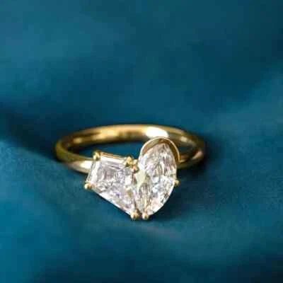 2 Carat IGI GIA Lab Grown Marquise Kite Cut Diamond Wedding ring 14k Yellow Gold - Image 1 of 4