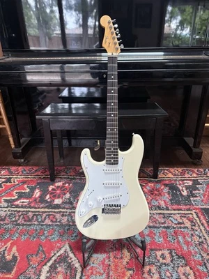 1994 Fender Stratocaster Left Handed Made In Japan Olympic White - Image 1 of 4