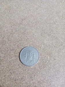 1969 Jamaica 10 Ten Cents Coin VGC - Picture 1 of 2