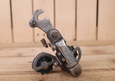 Shimano Tourney RD-TY10 Rear Derailleur 6 Speed Vintage Retro Road Bike Mech - Image 1 of 4