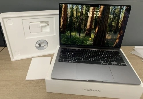 MacBook Air A2681 13.6" M2 8 CPU/10 GPU 8GB 512GB NVMe CAM macOS A-Ware27 - Bild 1 von 1