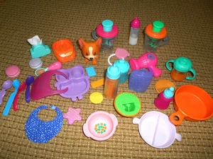 Lotto accessori Baby Alive frullatore miscelatore tazza sippy biberon ciotola bavaglino animale domestico Corgi 32p - Foto 1 di 22