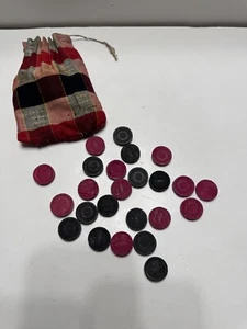 Vintage lot of 24 pink/red & black wood checkers made in japan - Picture 1 of 11