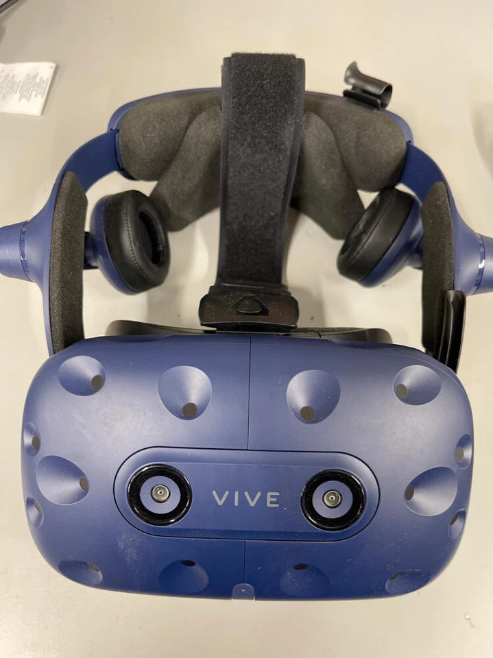 NOT TESTED INCOMPLETE!! HTC VIVE Pro PC VR Headset - Image 1 of 1