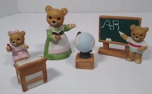 5 pc Homco 1409 Set Small--Bears, School Room, Teacher, Chalkboard Globe, Desk - Picture 1 of 11