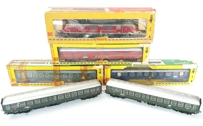Fleischmann DC HO 1:87 DB BR V-200 035 Heavy Diecast DIESEL LOCOMOTIVE NMIB`50! - Image 1 of 4