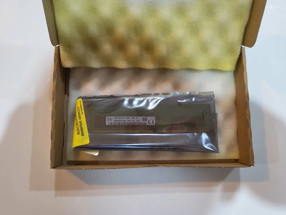 DELL TFYHP 16gb (1x16gb) 2rx8 2933mhz Pc4-23400 Cl21 Ecc Registered_0,003_6 - Bild 1 von 4