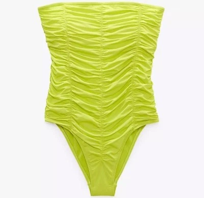 Nuevo con etiquetas Traje de baño Zara verde acanalado sin tirantes talla L Foto 1 de 4