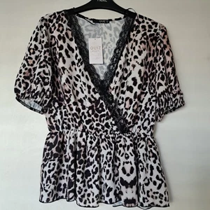 ladies leopard print Quiz top size 10 new with tag - Picture 1 of 3