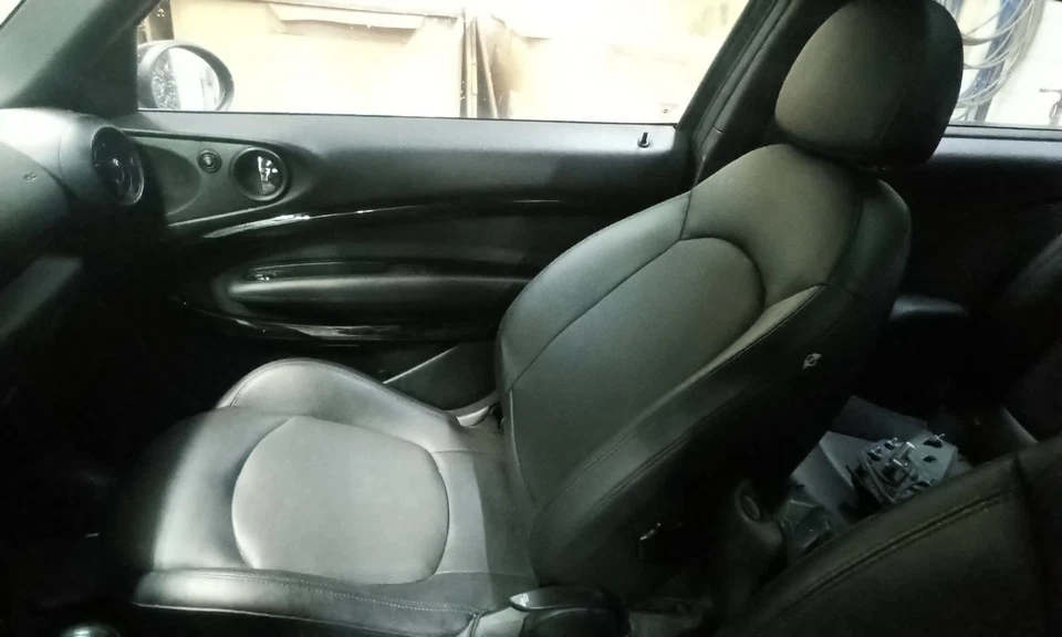 Passenger Right Front Seat Leather Fits 13-16 PACEMAN 642324 Foto 1 de 1