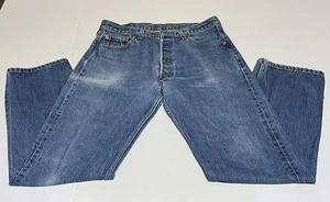 VTG Levis 501Jeans Mens Tag 34x32 (fits 32x31) Blue USA Made Distressed Faded - Picture 1 of 15