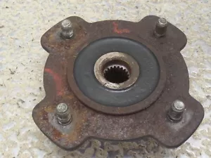 2001 ARCTIC CAT DVX300 2X4 LEFT WHEEL HUB MOUNT - Bild 1 von 1
