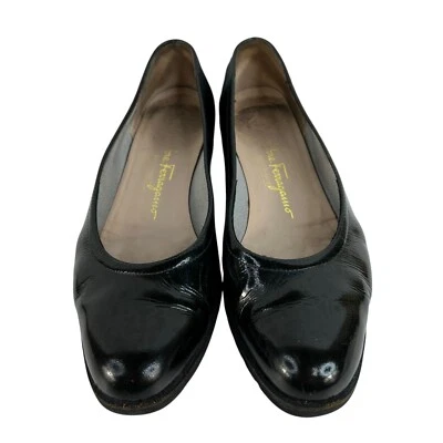 Zapatos planos Salvatore Ferragamo talla 8 AA charol negro años 90 vintage Y2K Foto 1 de 4