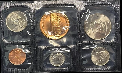 1996 D US Mint Denver Souvenir Set No Envelope-(bin9405P) - Image 1 of 2