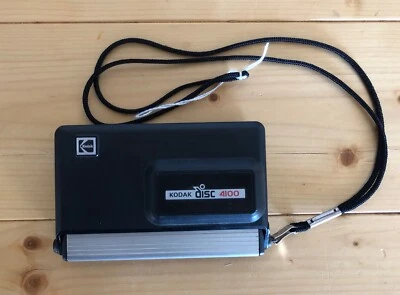 Vintage Kodak Disc 4100 Point & Shoot Disc Film Camera - Image 1 of 4