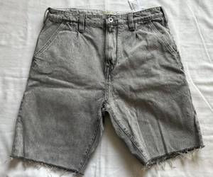 Jeans-Shorts, Pull&Bear Wide-Leg-Jeansbermudas mit Bundfalten, Gr. 42 - Bild 1 von 9