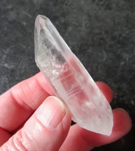 RARE SHAMANIC DREAM QUARTZ (20.2 grams / 60 mm) NATURAL POINT (C8) 'DREAMING' - Picture 1 of 10