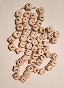54 Buchstaben, deutsch, klein, mit Loch zum Auffädeln - Bild 1 von 1