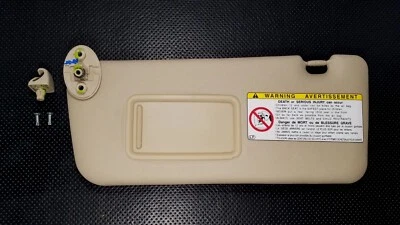 Toyota Rav4 RAV-4 2004-2005 conductor lado izquierdo parasol vinilo bronceado OEM  Foto 1 de 4