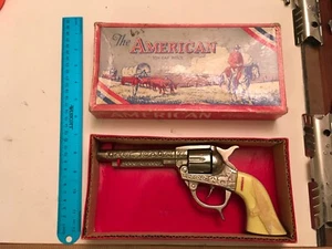 Vintage Kilgore AMERICAN 1st Model Toy Cap Gun 1940-45 era –Works w/original box - Picture 1 of 22