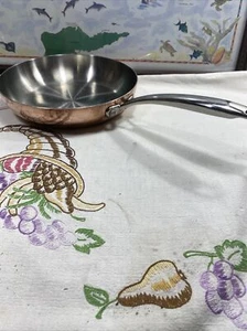 "Sartén de cobre de 9,5"" forrada en acero inoxidable"  - Imagen 1 de 7