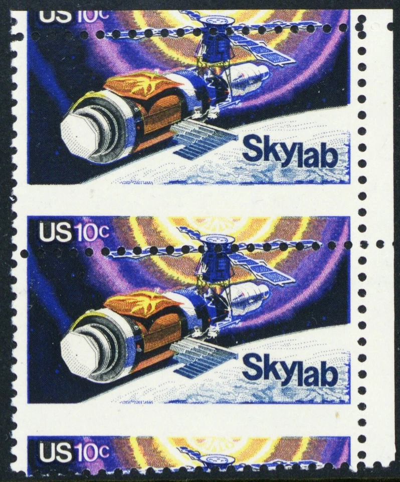 1529, MNH 10¢ Misperforated Freaky Error Margin Pair SKYLAB * Stuart Katz - Image 1 of 1