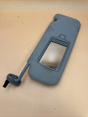 15 16 17 18 19 20 21 KIA SEDONA Sun Visor  SunVisor Left Driver Side GRAY Foto 1 de 4