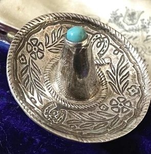 Broche Sombrero Sombrero Mexicano Vintage Plata 925 y Turquesa Cabujón Novedad - Imagen 1 de 8