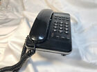 Téléphone à fil unisonique rétro vintage années 80 modèle 9335 - art/access/œuvres