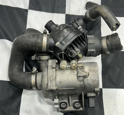 BMW 128i 2011 bomba de agua bomba de refrigerante 7586924 Foto 1 de 4