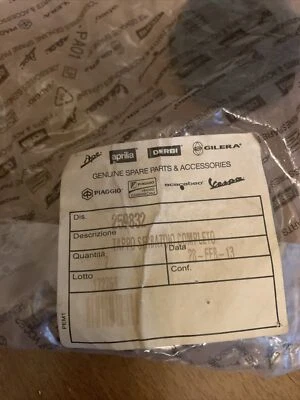 259832  Pz2 Tappo Serbatoio Originale Piaggio Aprilia Beverly carnaby zip fly - Immagine 1 di 2