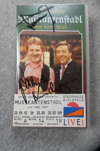 VHS - Video Kassette "10 Jahre Musikantenstadel" Mit original Autogrammen - Bild 1 von 4